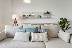 Apartment With Pool and Gym, Piornais Residence I