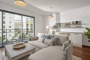 Apartment With Pool and Gym, Piornais Residence I