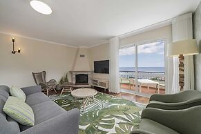Duplex With sea View, Reis Magos V