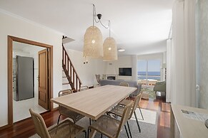 Duplex With sea View, Reis Magos V