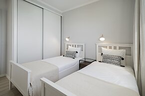 Felicidade Rocha I, for Families, With a Pool