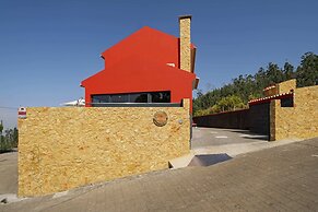 Felicidade Rocha I, for Families, With a Pool