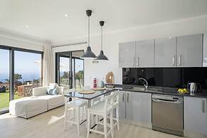 Felicidade Rocha II - For Families, With a Pool