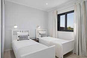 Felicidade Rocha II - For Families, With a Pool