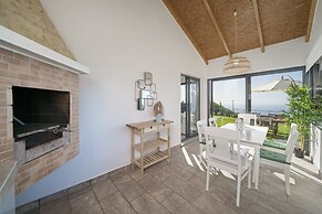 Felicidade Rocha II - For Families, With a Pool