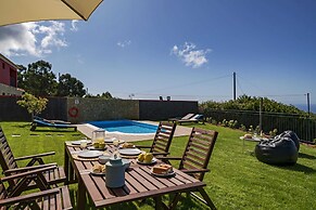 Felicidade Rocha II - For Families, With a Pool