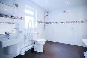 The Beacon - 3 Bed - Ludchurch