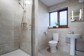 The Beacon - 3 Bed - Ludchurch