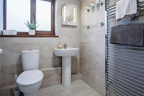 The Beacon - 3 Bed - Ludchurch