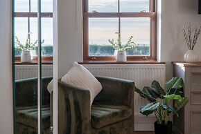 The Beacon - 3 Bed - Ludchurch