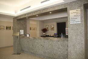 Kairos Resort