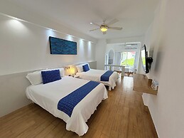 Cancun Plaza - Best Beach