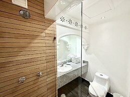 Cancun Plaza - Best Beach