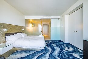 W Residences Luxury Suites Across from Fort Lauderdale Beach
