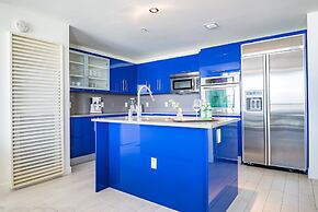 W Residences Luxury Suites Across from Fort Lauderdale Beach