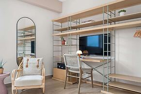 HiBird- Apartment and Suites Hotel