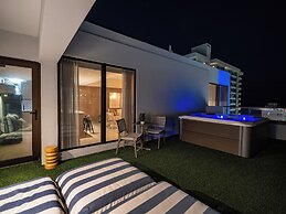 HiBird- Apartment and Suites Hotel