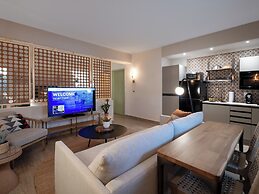 HiBird- Apartment and Suites Hotel