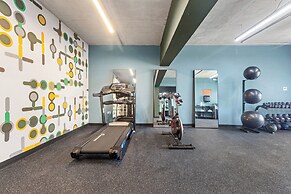 HiBird- Apartment and Suites Hotel