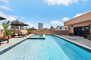 HiBird- Apartment and Suites Hotel