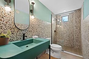 HiBird- Apartment and Suites Hotel