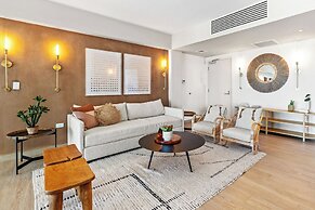HiBird- Apartment and Suites Hotel