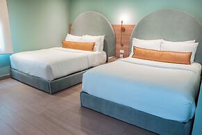 HiBird- Apartment and Suites Hotel