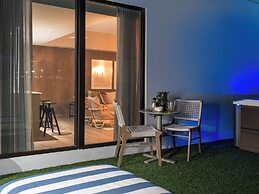 HiBird- Apartment and Suites Hotel