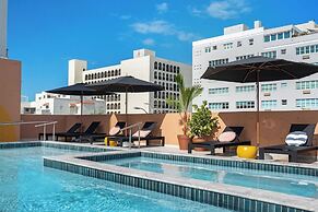 HiBird- Apartment and Suites Hotel