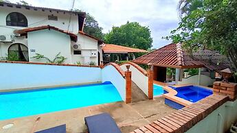 Hotel Casa Blanca