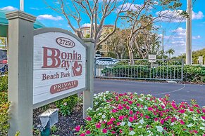 3621 Wild Pines Dr #211