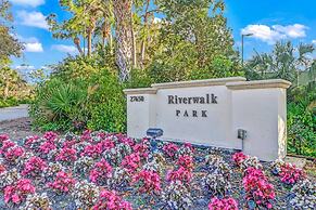 3621 Wild Pines Dr #211