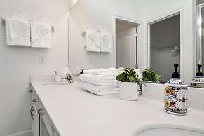 Magnificent 12bd House Perfect for Family Gatherings, Close to Disney 