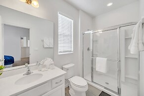 Magnificent 12bd House Perfect for Family Gatherings, Close to Disney 