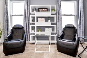 Magnificent 12bd House Perfect for Family Gatherings, Close to Disney 