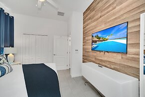 Magnificent 12bd House Perfect for Family Gatherings, Close to Disney 