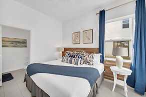 Magnificent 12bd House Perfect for Family Gatherings, Close to Disney 