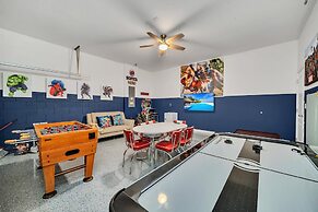 Magnificent 12bd House Perfect for Family Gatherings, Close to Disney 