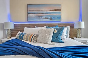 Magnificent 12bd House Perfect for Family Gatherings, Close to Disney 