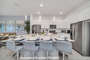 Magnificent 12bd House Perfect for Family Gatherings, Close to Disney 