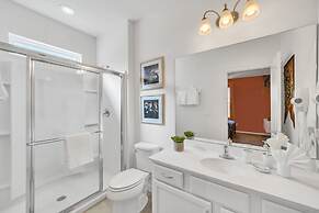 Magnificent 12bd House Perfect for Family Gatherings, Close to Disney 