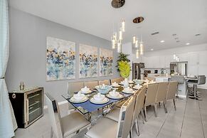 Magnificent 12bd House Perfect for Family Gatherings, Close to Disney 