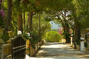 Pyrgaraki Studios and Apartments