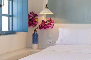 Blue Pearls - Adults Only