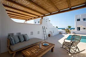 Blue Pearls - Adults Only