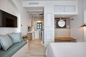 Blue Pearls - Adults Only