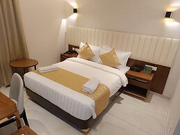 The Kings Park Grand