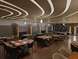 The Kings Park Grand