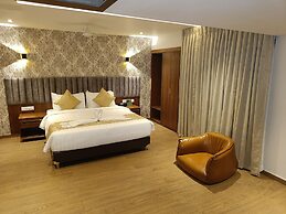 The Kings Park Grand