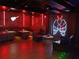 The Kings Park Grand